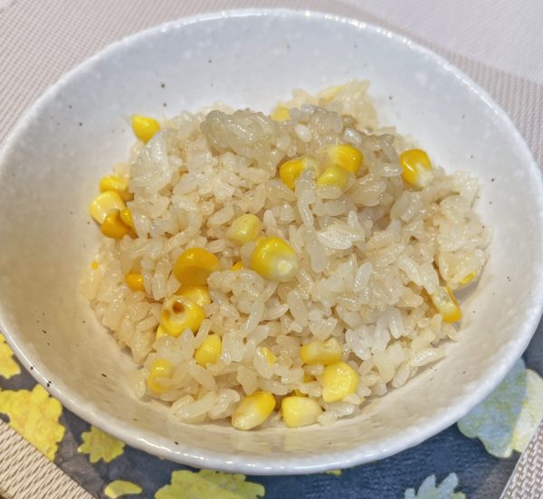 とうもろこし丸ごとご飯
